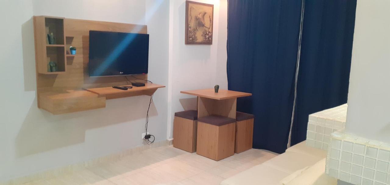 Apartamento Enseada Apartment กัวรูจา ภายนอก รูปภาพ